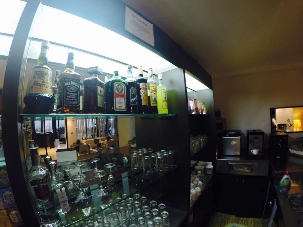 里维埃拉酒店 巴里 外观 照片